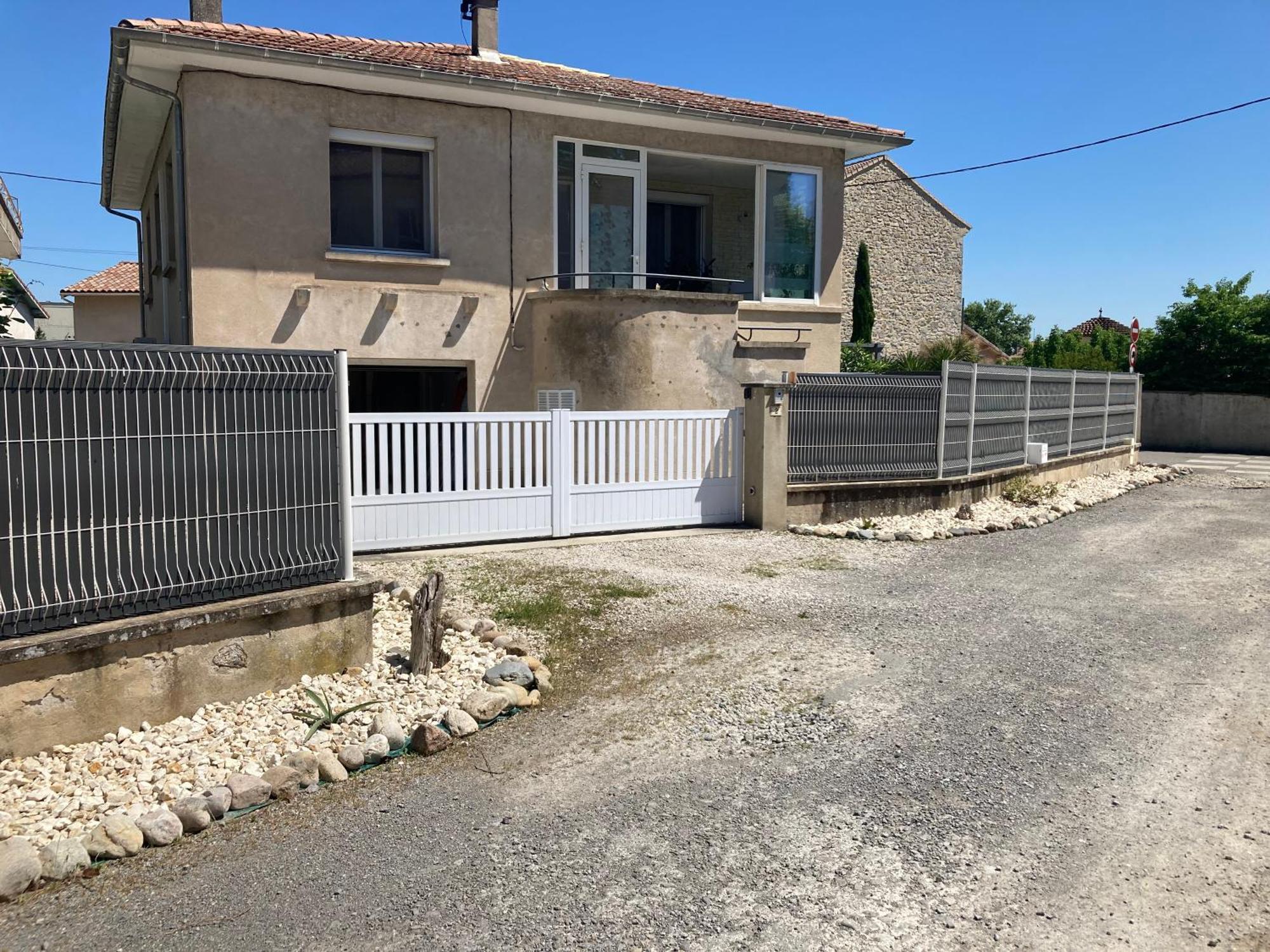 Отель Chez Val Et Phil La Voulte-sur-Rhone Экстерьер фото